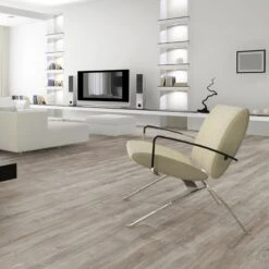 Montmelo Silver Oak - Amazone 10mm Laminate Flooring (54211)