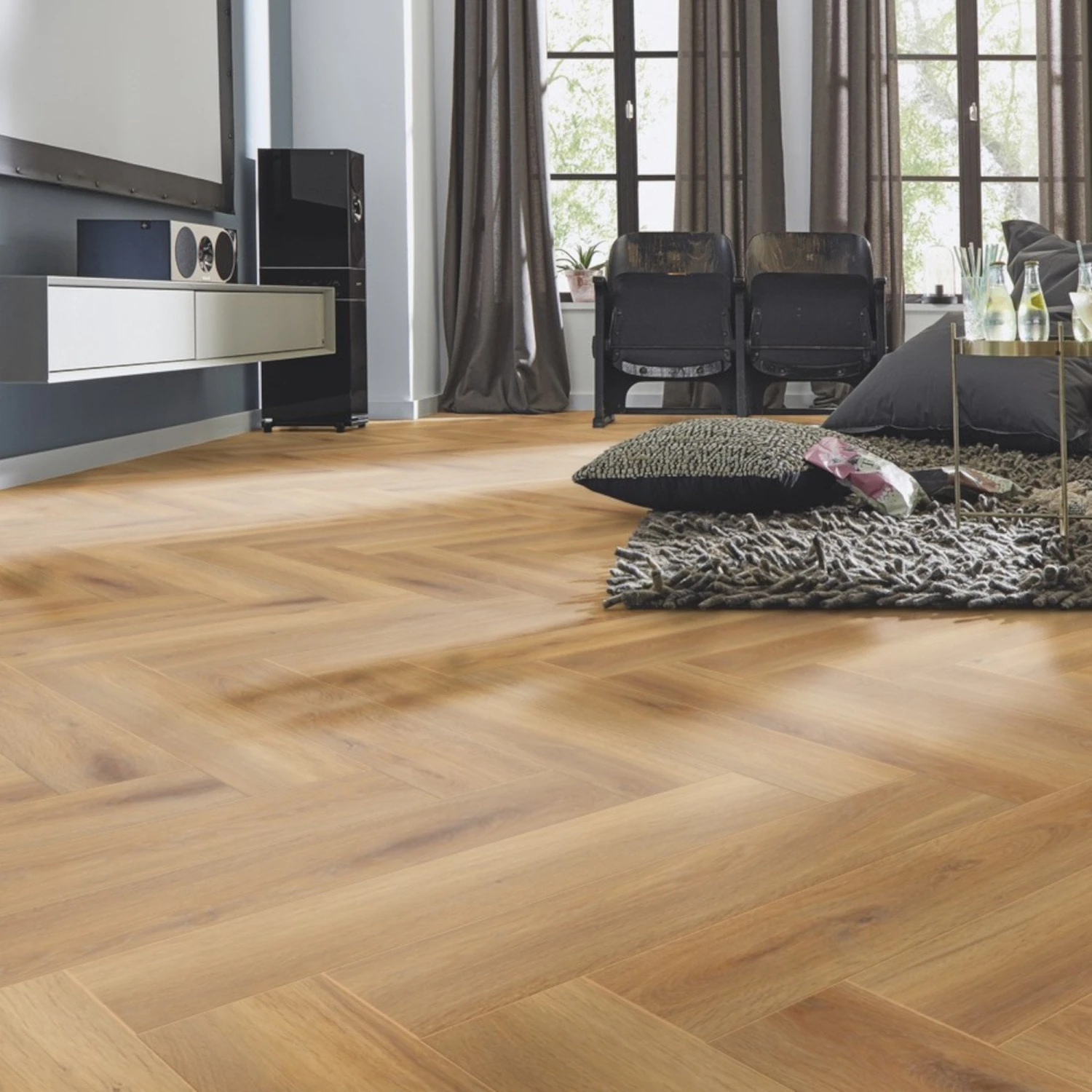 Pisa Oak - Herringbone 8mm Laminate Flooring (89188) 1 Pisa Oak - Herringbone 8mm Laminate Flooring (89188)