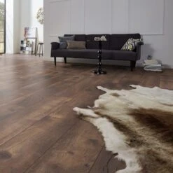 Petterson Oak - Exquisite Plus 8mm Laminate Flooring (106436) 11 Petterson Oak - Exquisite Plus 8mm Laminate Flooring (106436) -Oak Door Store 1627898443 38132300