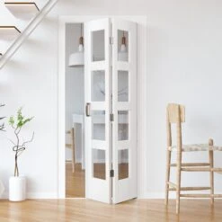 White Internal Primed Bi-fold Shaker 8 Light Clear Glass Door (51778)