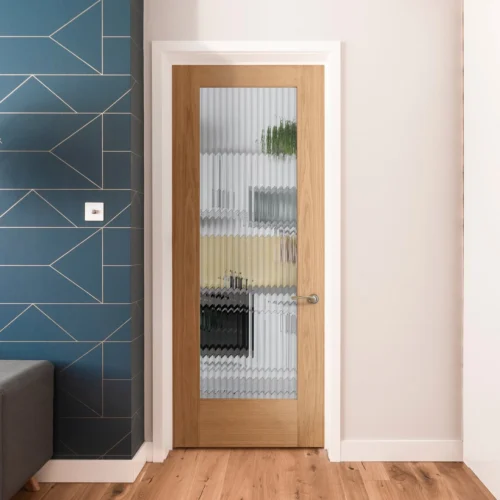 Oak Internal Fully Finished Pattern 10 1 Light Reeded Glass Door (121050)