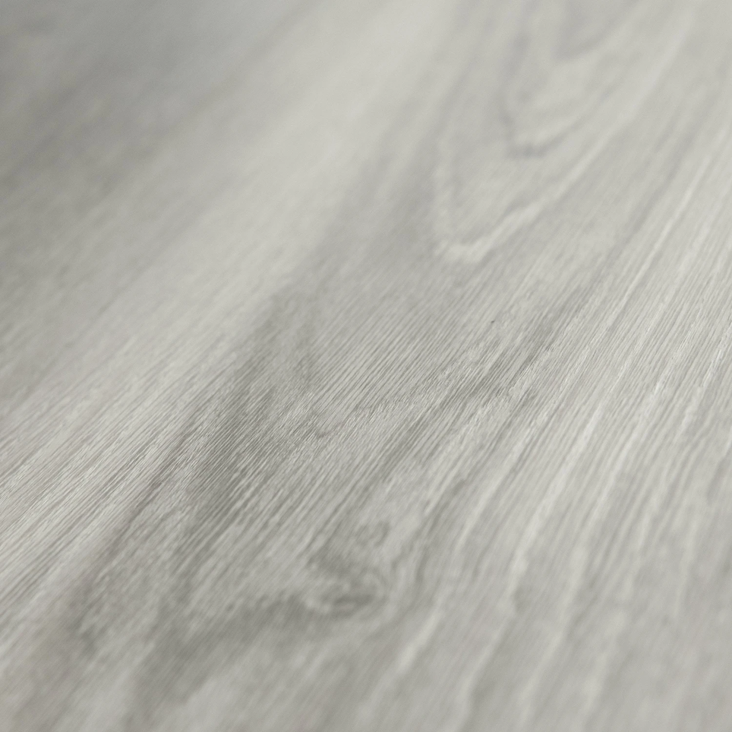 Silver Grey Oak - Comfort Luxe 12mm Laminate Flooring (122134) 4 Silver Grey Oak - Comfort Luxe 12mm Laminate Flooring (122134) - Image 4