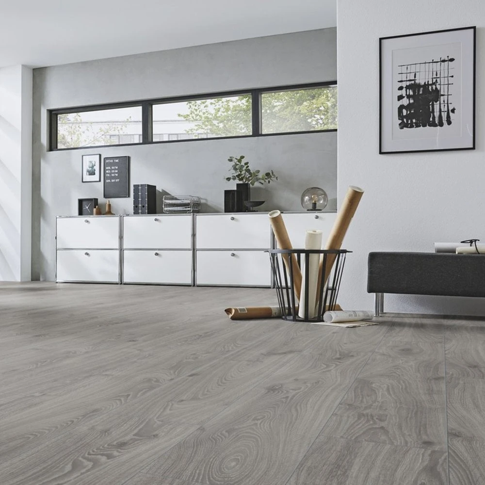 Timeless Grey Oak - Robusto Villa 12mm Laminate Flooring (84818) 4 Timeless Grey Oak - Robusto Villa 12mm Laminate Flooring (84818) - Image 4