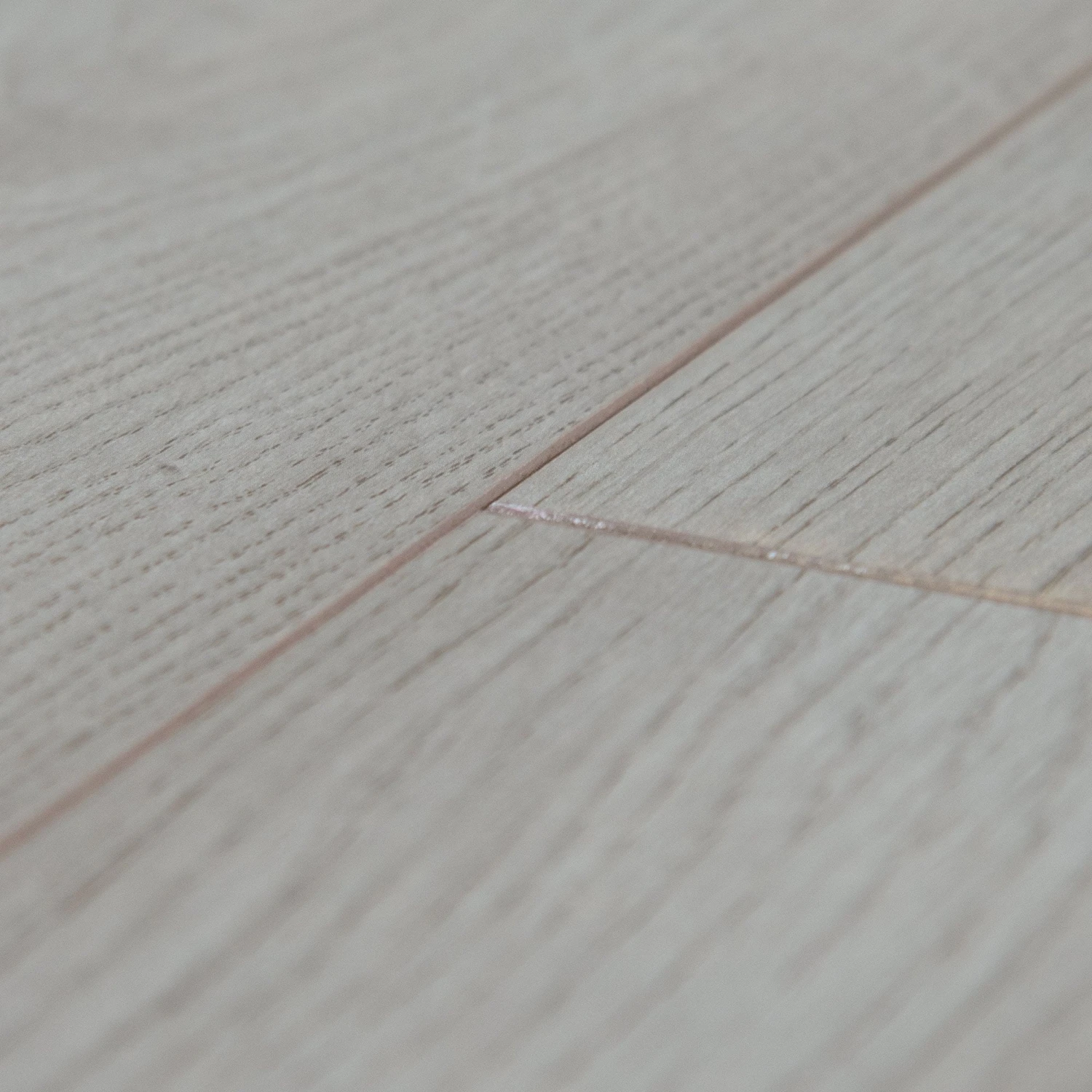 Century Oak Grey - Advanced 8mm Laminate Flooring (119817) 5 Century Oak Grey - Advanced 8mm Laminate Flooring (119817) - Image 5