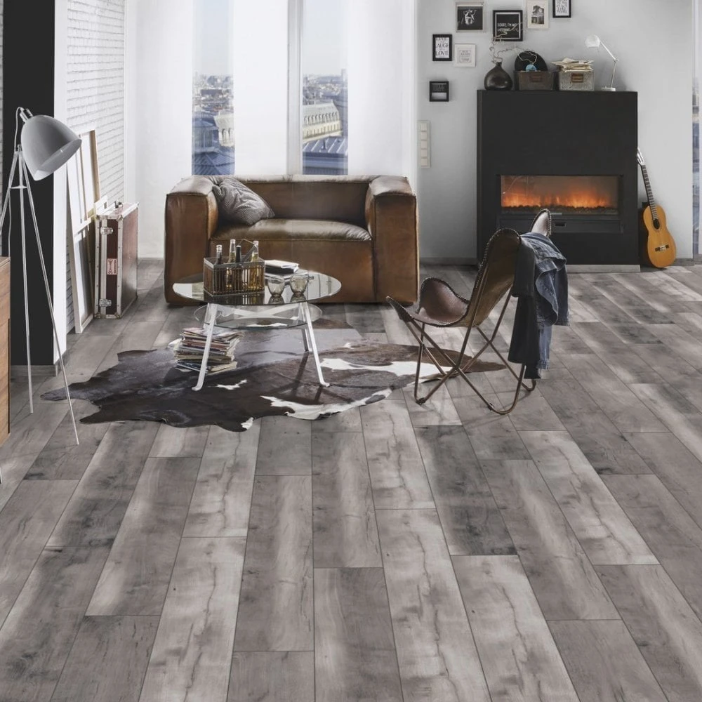 Blackwater Oak - Atlantic 10mm Handscraped Moisture Resistant Laminate Flooring (122435) 1 Blackwater Oak - Atlantic 10mm Handscraped Moisture Resistant Laminate Flooring (122435)