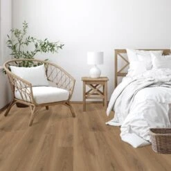 Historic Oak - Atlantic 10mm Handscraped Moisture Resistant Laminate Flooring (122436)