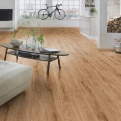 Gondola Oak - Supernatural Classic 8mm Laminate Flooring (344924)