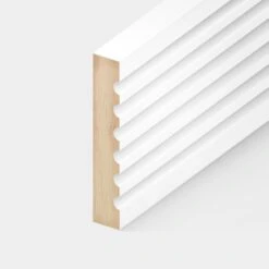 White - 2.4m Painted Fluted Base Moulding (122319)