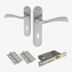 Scimitar Lever And Lock On Backplate Bathroom Door Handle Set - Satin Chrome (122293)