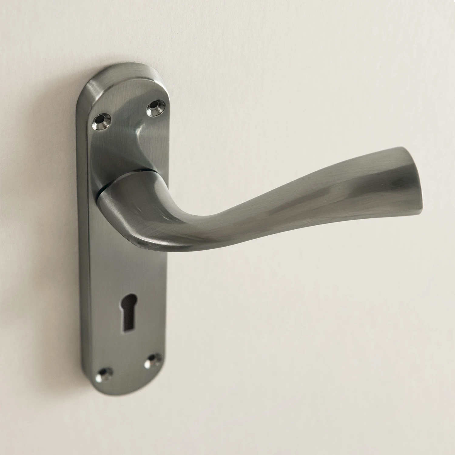 Scimitar Lever And Lock On Backplate Bathroom Door Handle Set - Satin Chrome (122293) 2 Scimitar Lever And Lock On Backplate Bathroom Door Handle Set - Satin Chrome (122293) - Image 2