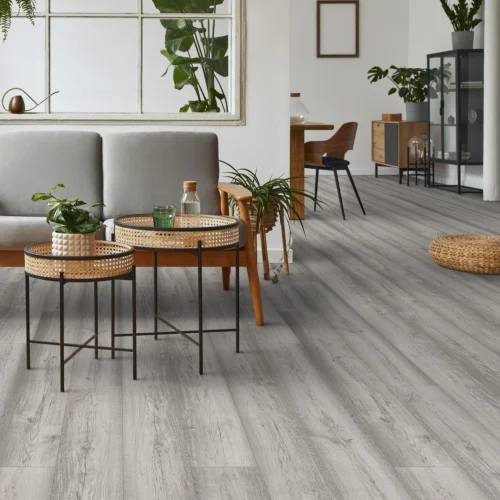 Dartmoor Oak - Eurohome Vario+ 12mm Laminate Flooring (122445)