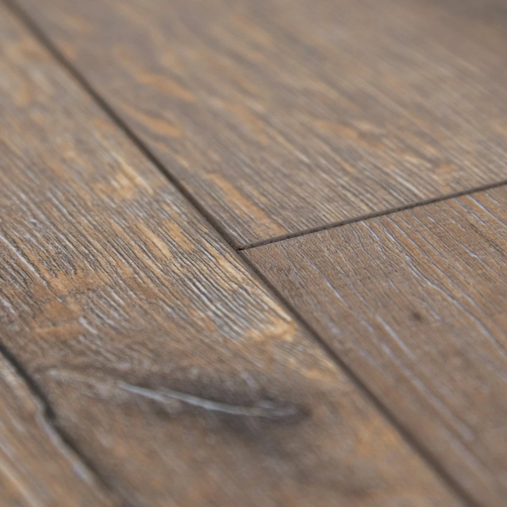 Rift Oak - Exquisite Plus 8mm Laminate Flooring (87641) 5 Rift Oak - Exquisite Plus 8mm Laminate Flooring (87641) - Image 5