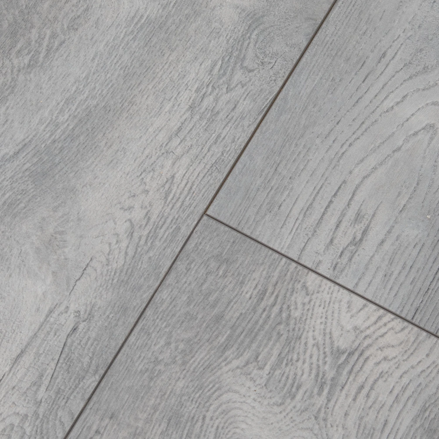 Ashenwood Oak - Supernatural Classic 8mm Laminate Flooring (344922) 5 Ashenwood Oak - Supernatural Classic 8mm Laminate Flooring (344922) - Image 5