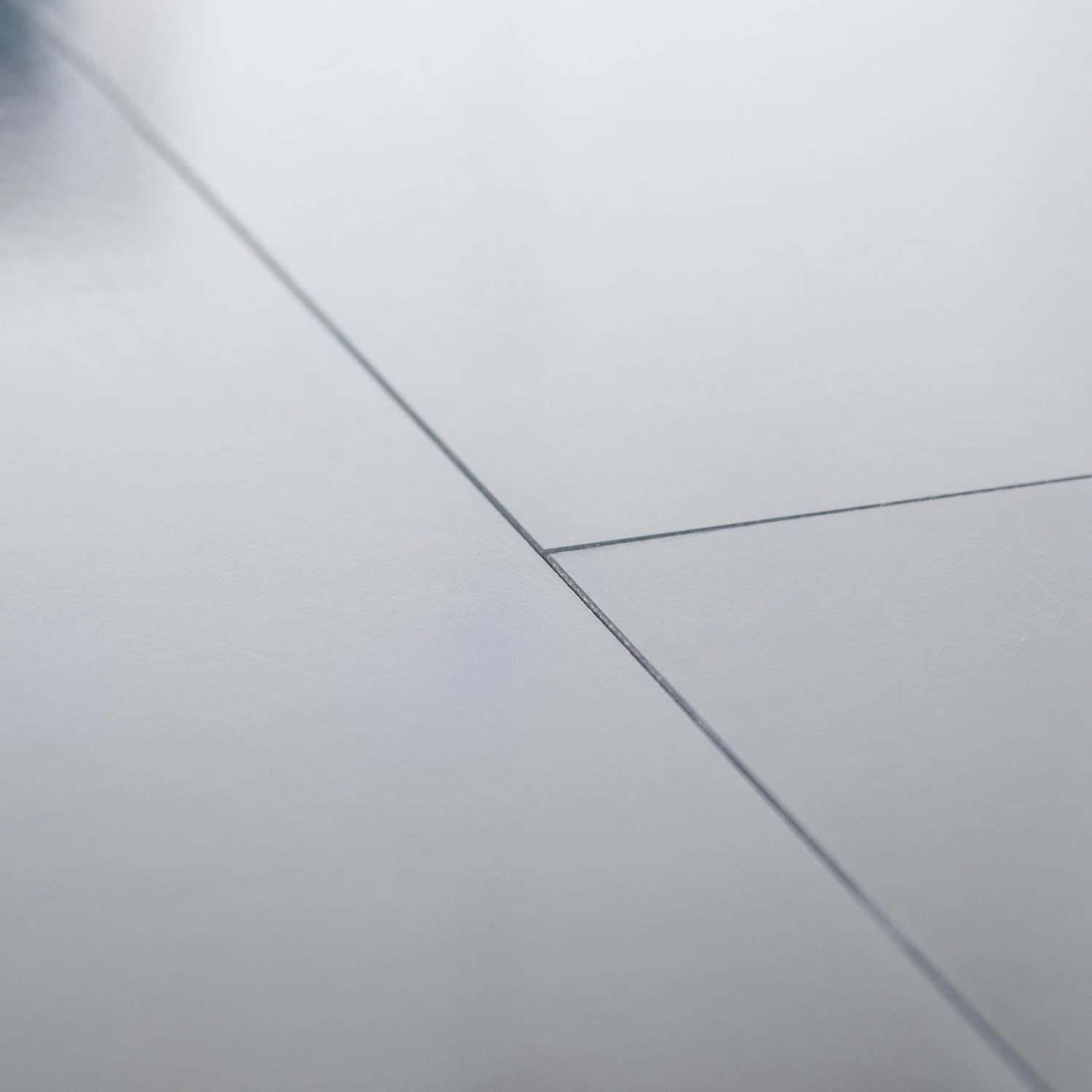 Black - Lustre Stone 8mm High Gloss Laminate Flooring (89999) 3 Black - Lustre Stone 8mm High Gloss Laminate Flooring (89999) - Image 3