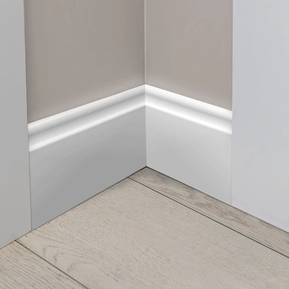 White - 2.4m Painted Decorative Large Base Moulding (120107) 2 White - 2.4m Painted Decorative Large Base Moulding (120107) - Image 2