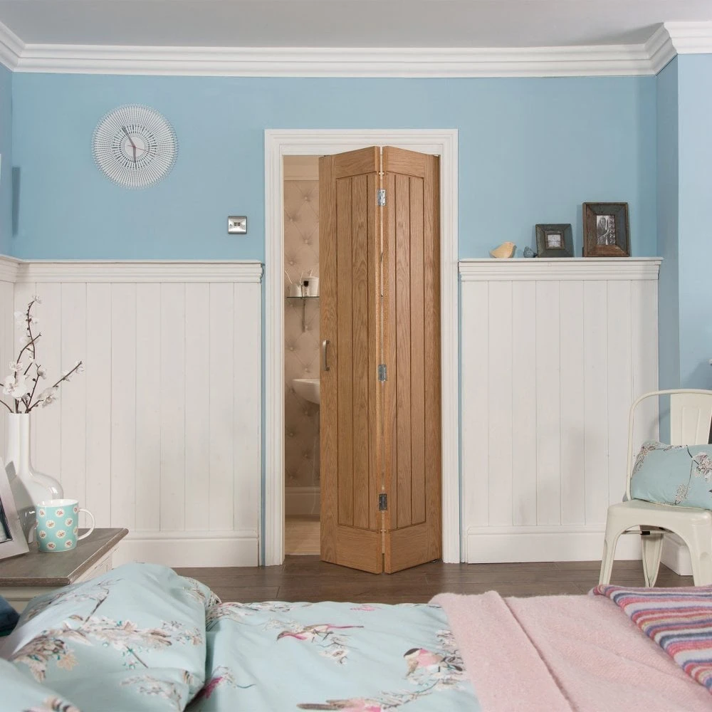 Oak Internal Unfinished Bi-Fold Oregon Cottage Door (47977) 1 Oak Internal Unfinished Bi-Fold Oregon Cottage Door (47977)