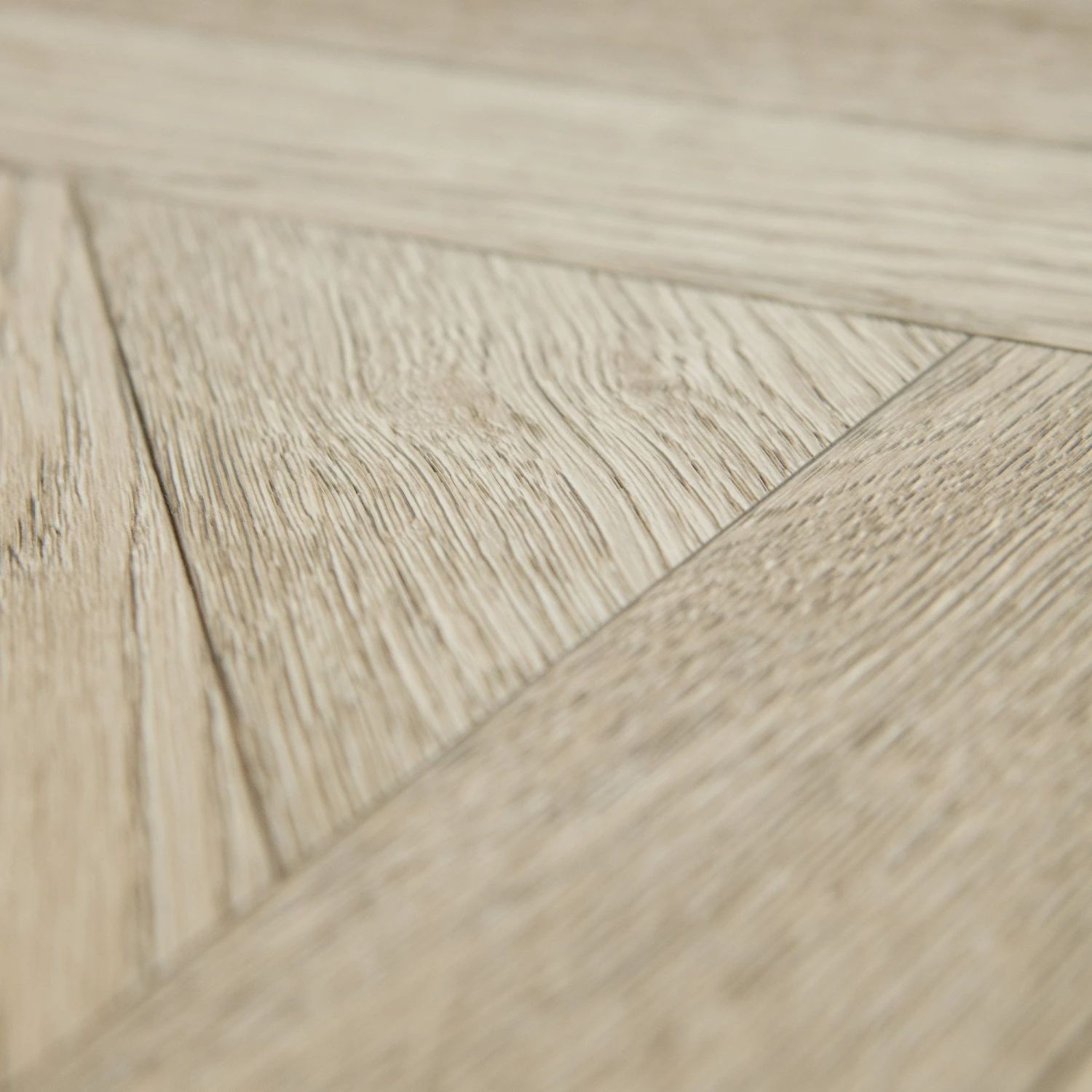 Surrey Oak - Luxe Vision SPC 6.5mm Embossed UV Coated Rigid Core Vinyl Flooring (123038) 6 Surrey Oak - Luxe Vision SPC 6.5mm Embossed UV Coated Rigid Core Vinyl Flooring (123038) - Image 6