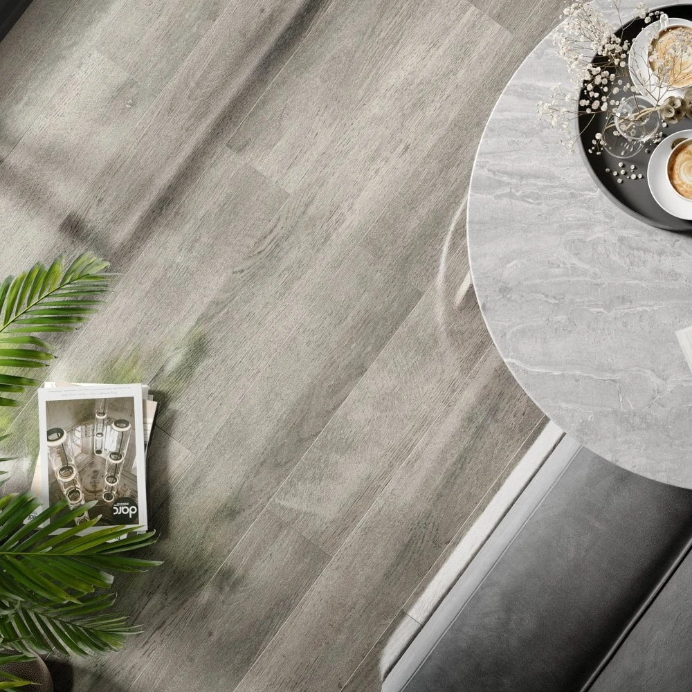 Stave Oak - Lustre 8mm High Gloss Laminate Flooring (84871) 3 Stave Oak - Lustre 8mm High Gloss Laminate Flooring (84871) - Image 3