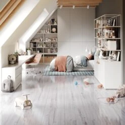 Glacier Oak - Lustre 8mm High Gloss Laminate Flooring (89182)