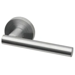 Lynx Lever Handle On Round Rose - Satin Chrome (LYN.09.SC)