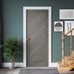 Light Grey Internal Fully Finished Endure Laminate Stockholm Door (122009)