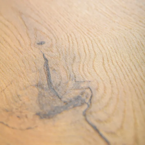 Gyant Warm Natural - Ocean Water Resistant 8mm Laminate Flooring (B4124) 9 Gyant Warm Natural - Ocean Water Resistant 8mm Laminate Flooring (B4124) -Oak Door Store SKU 500001 closeup