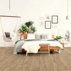Welsh Oak - 12mm Water-Resistant Laminate Flooring (D90152)